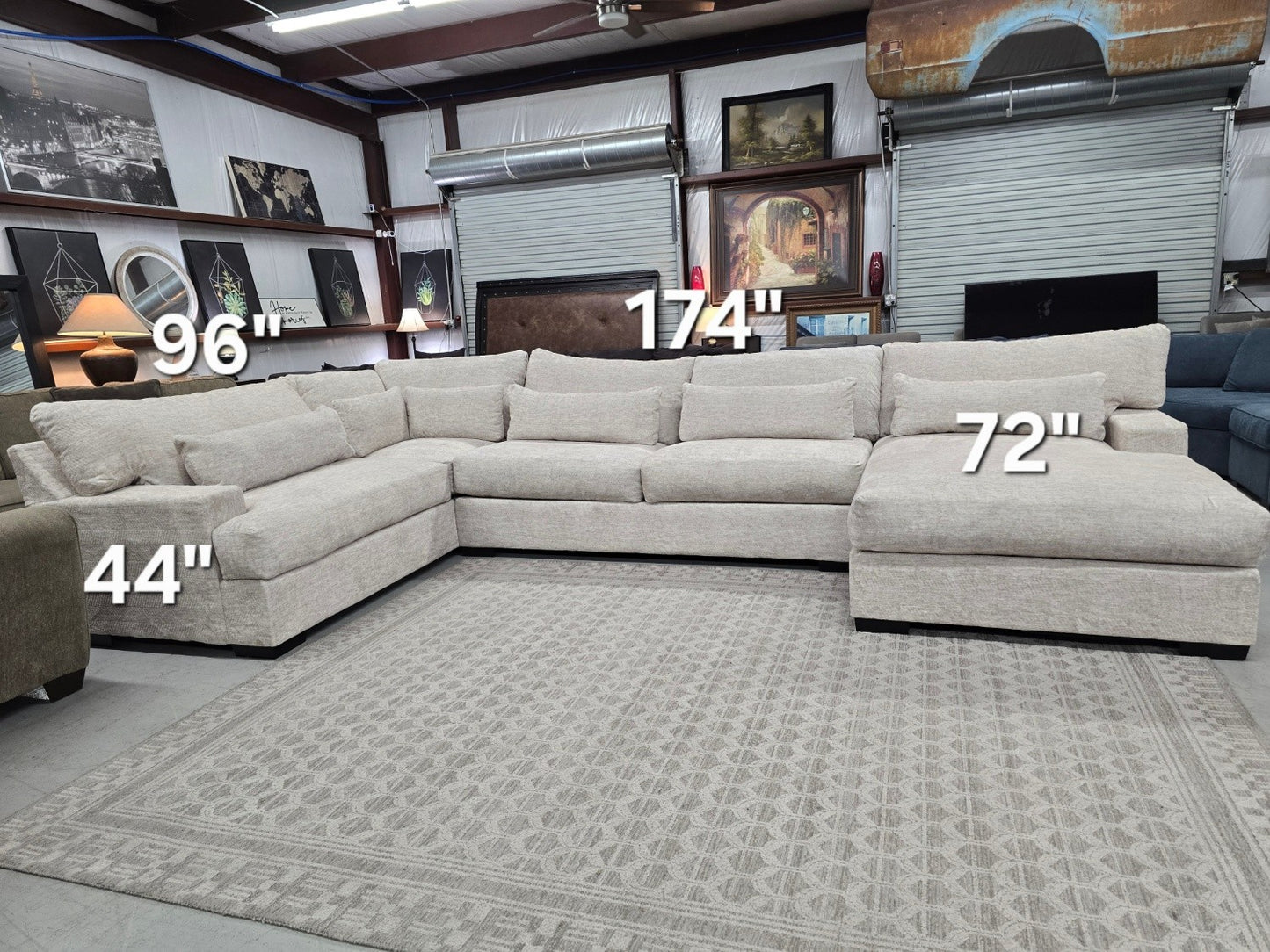 ✨ LIKE-NEW Oversized “Snuggle Down” 3-Piece Sectional – ZAFTIG PARCHMENT : (same day delivery) ✨