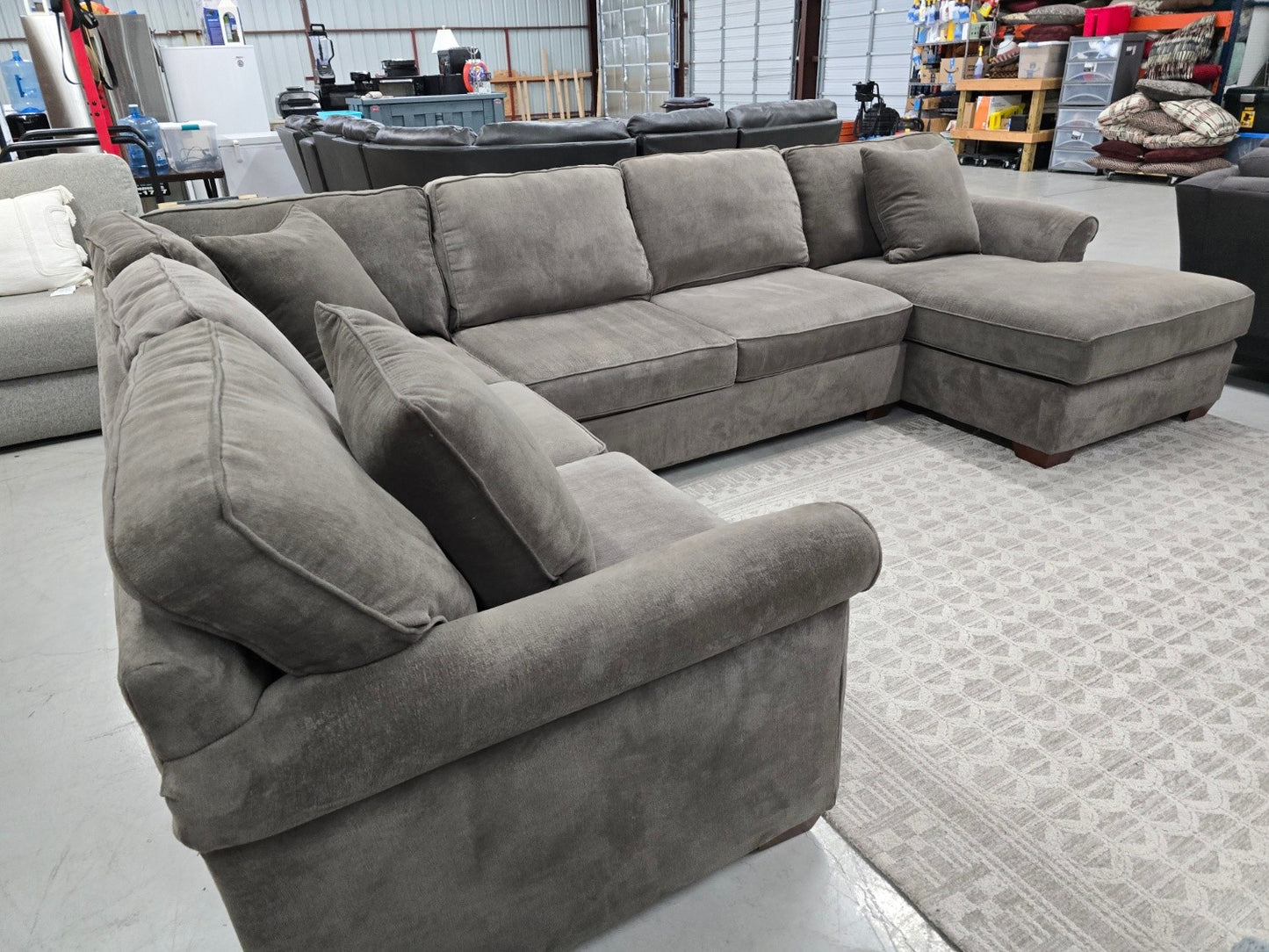 Beautiful Havertys Custom-Made U-Shaped Sectional – Like New – Huge & Super Comfortable!