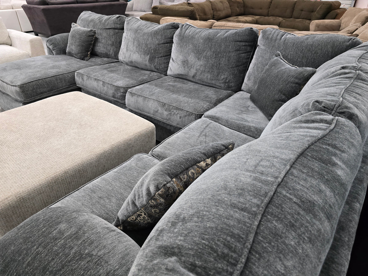 Cozy Gray U-Shaped Sectional Couch with Beige Ottoman - D103